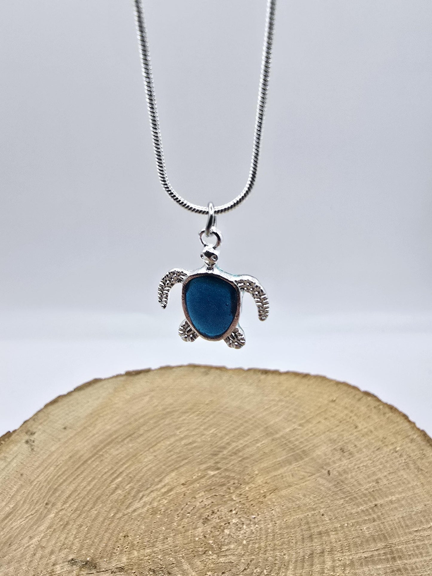 Sea Turtle Resin Filled Necklace with 46cm Snake Chain