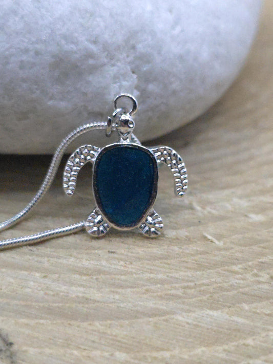 Sea Turtle Resin Filled Necklace with 46cm Snake Chain